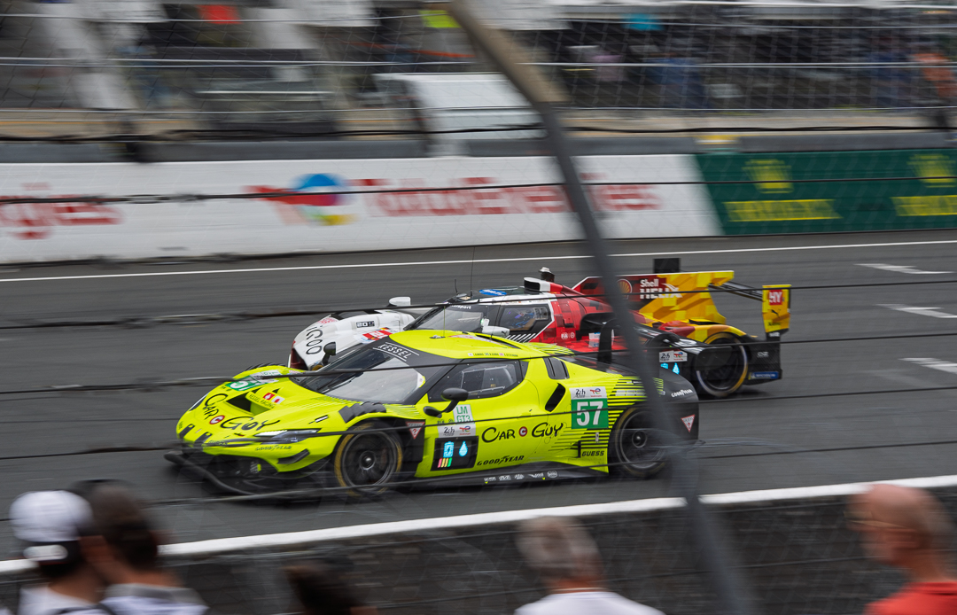 Le Mans '25 — Pit straight
