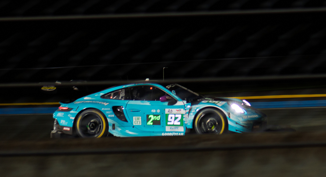 Le Mans '25 — Virage Porsche